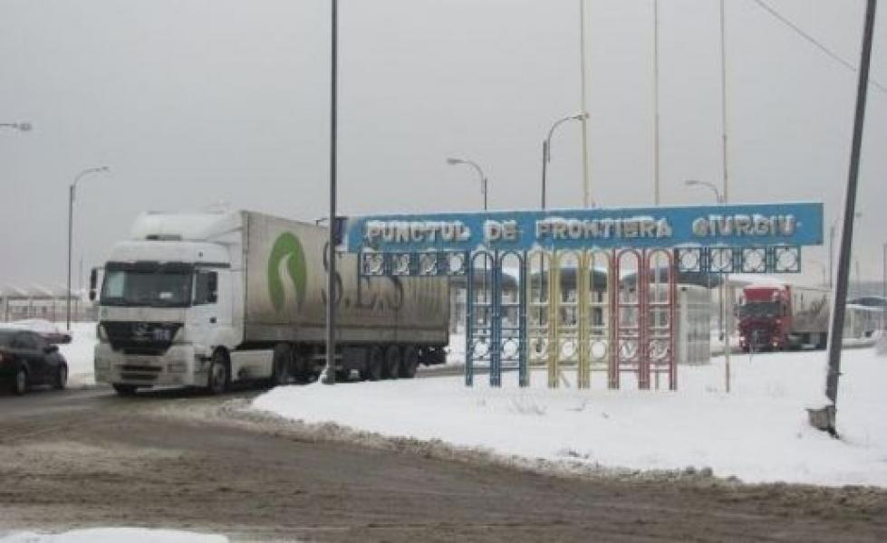Nicio maşină nu mai intra în Bulgaria prin vămile Giurgiu şi Vama Veche