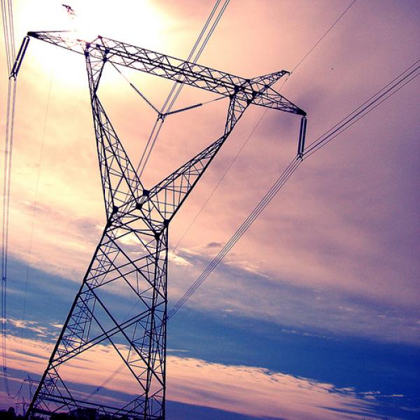 ANRE: Liberalizarea pieței energiei electrice a avut o influență de 1-2% în prețul final 