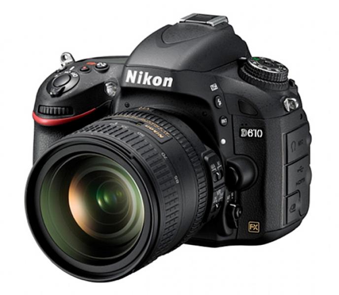 Nikon D610 a fost lansat
