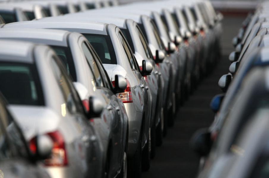 China, record de vânzări auto în 2013