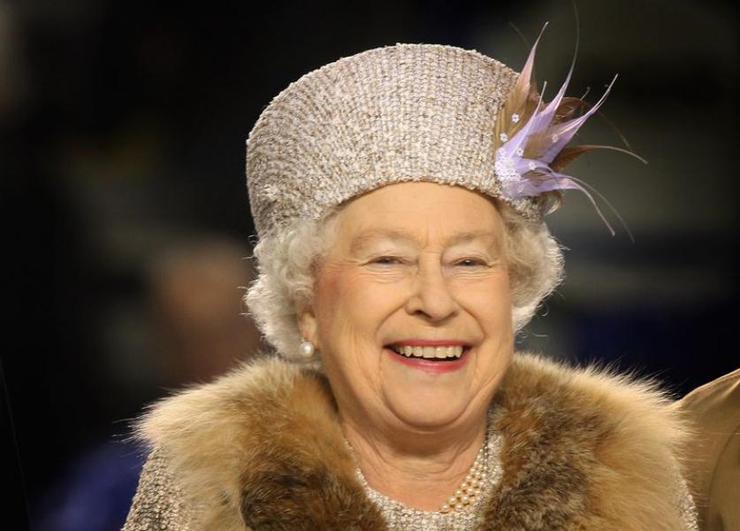 Regina Elisabeta a II-a împlinește 62 de ani de la urcarea pe tronul Marii Britanii